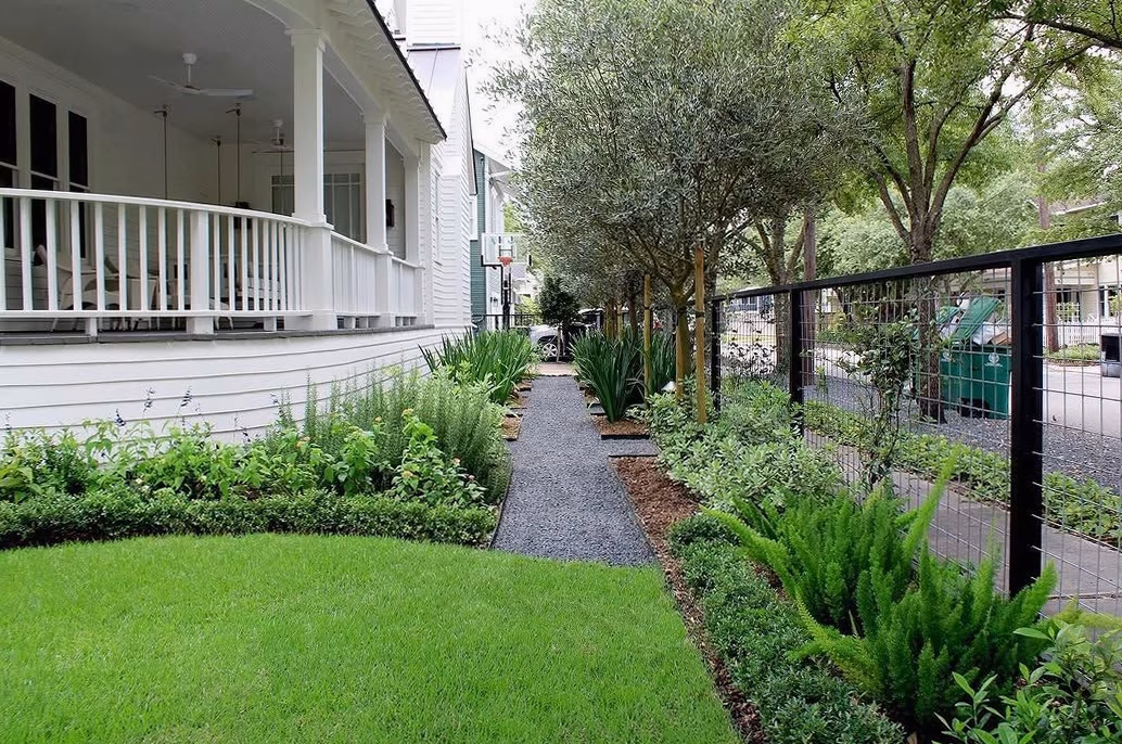 Petit jardin en ville ou cour intérieure : quelles options